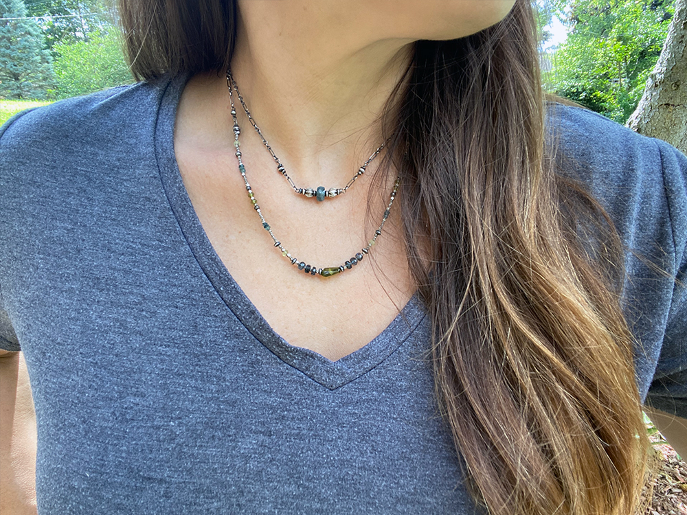 Moss Aquamarine Ruffled Choker