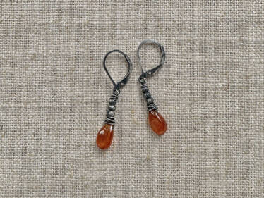 cinnamon kyanite nest earrings